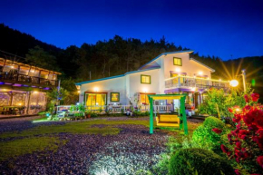 Goseong Hatsal Gadeuk Pension